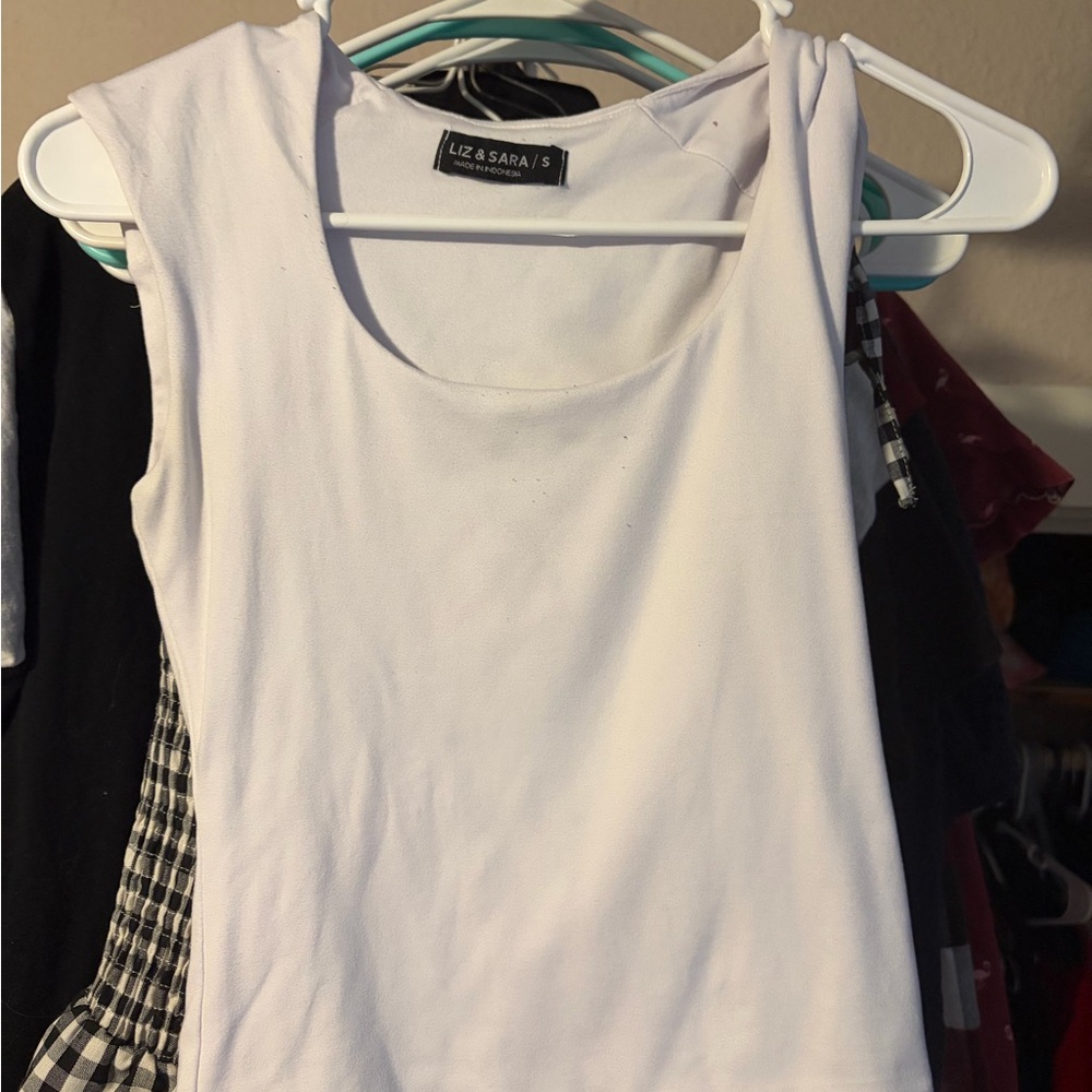 White Sleeveless Tank Top